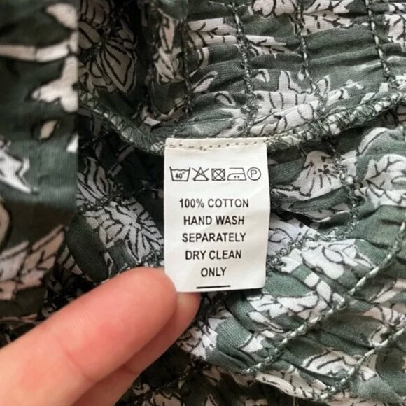 Daughters of India Saira Top in Green Floral Off Shoulder Puff Sleeve size large - Picture 5 of 5